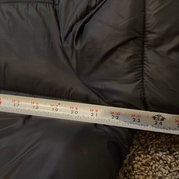 Old Navy Puffer Bomber. - Picture 7 of 10